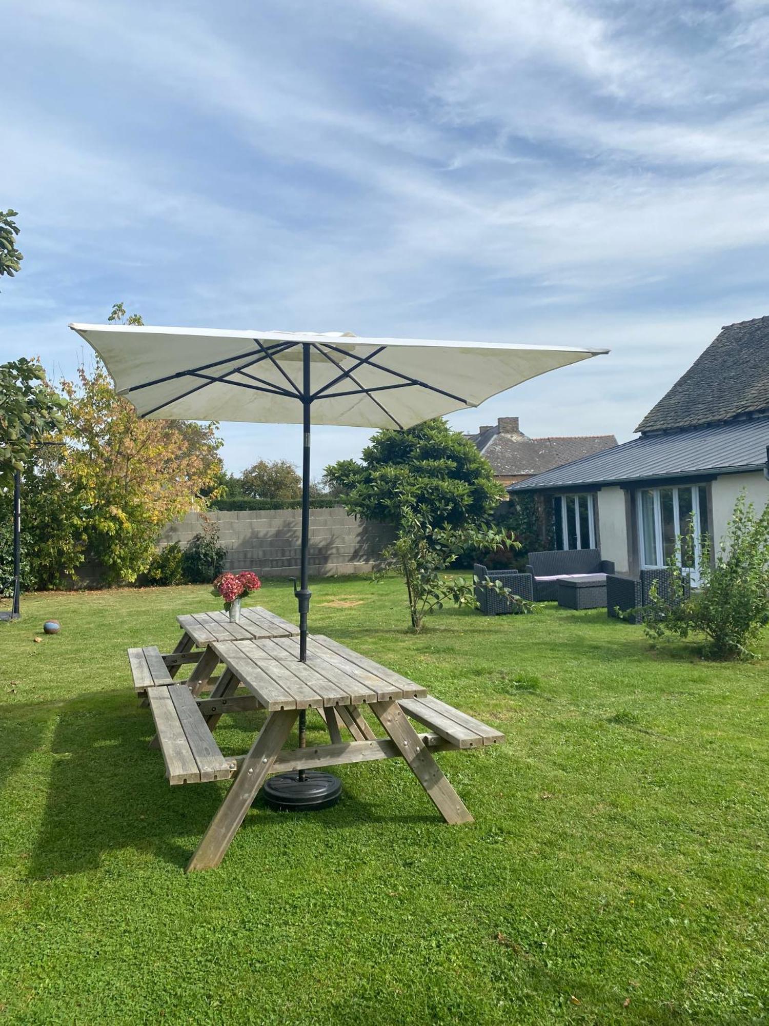 La Clef Du Four Bed & Breakfast Plesder Exterior photo